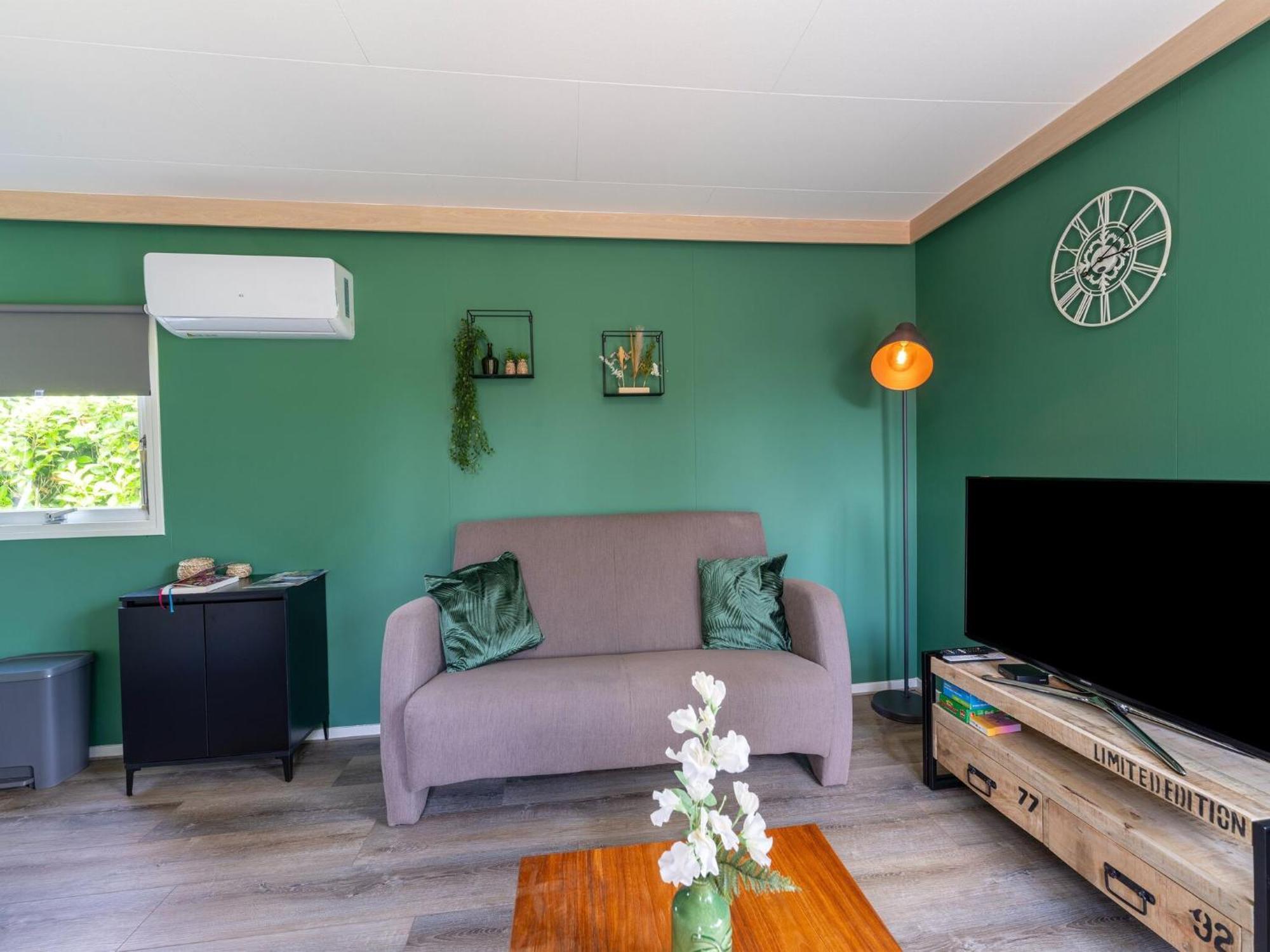 Cozy Chalet In Stegeren With A Terrace Екстер'єр фото