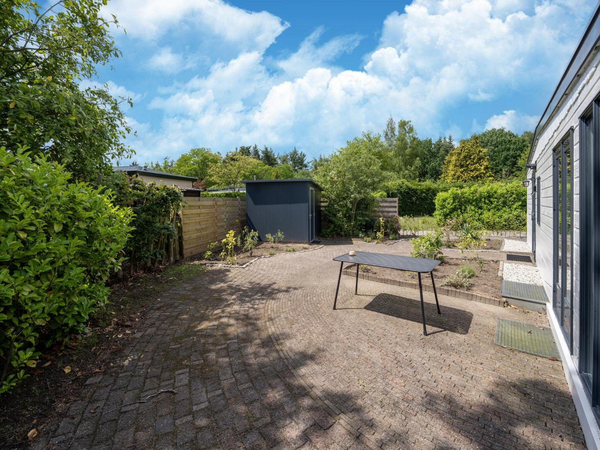 Cozy Chalet In Stegeren With A Terrace Екстер'єр фото